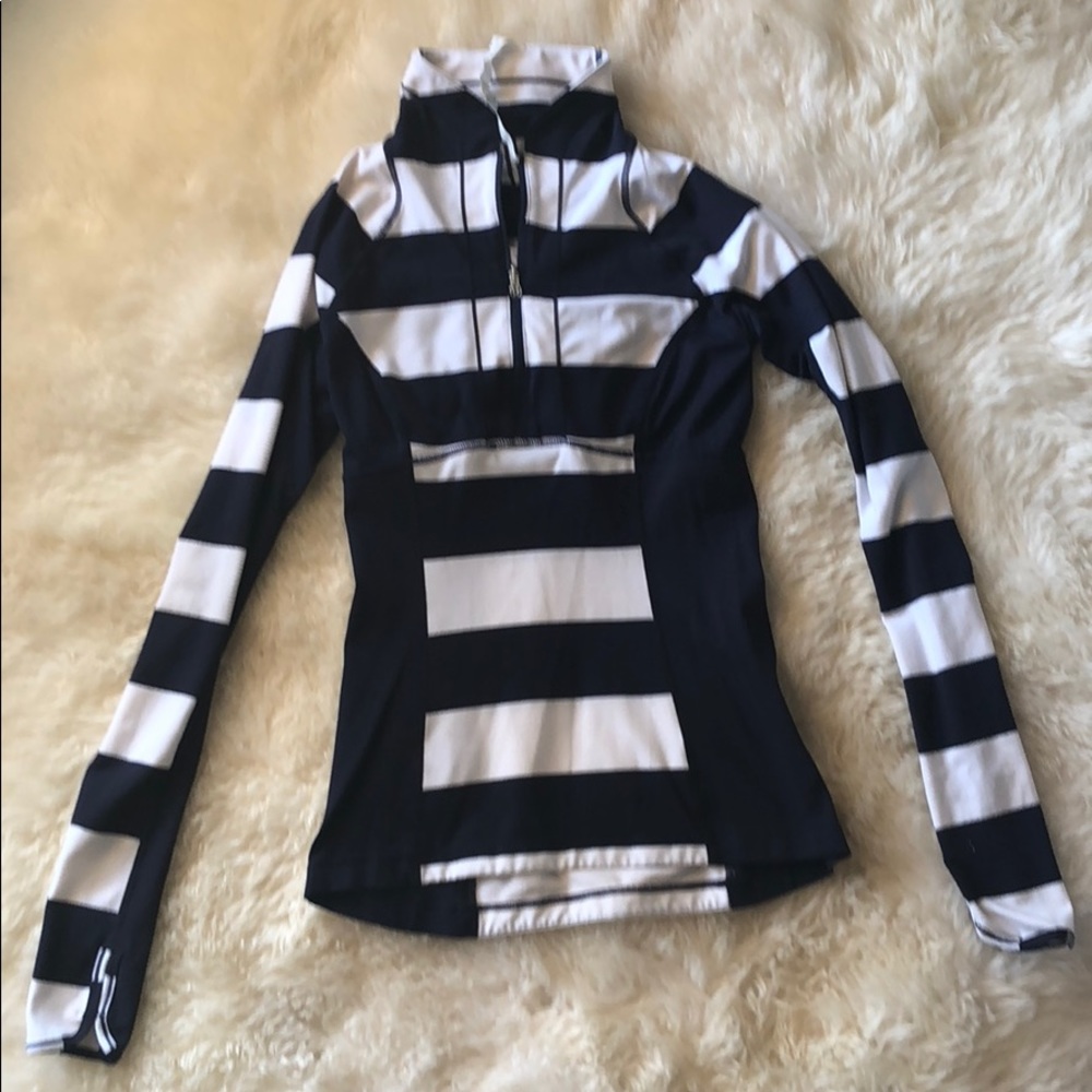 Lululemon half zip pull over